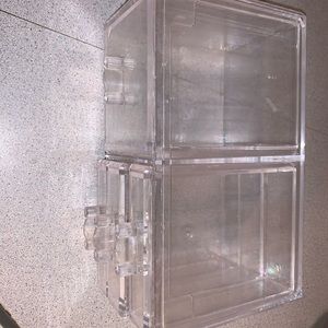 Makeup acrylic organizer
